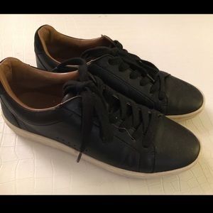ZARA BLACK SNEAKERS